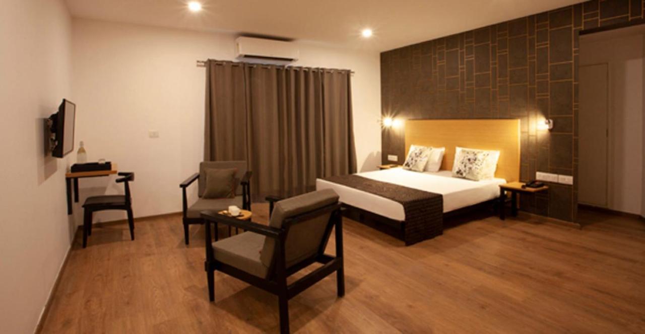 Hotel Panchvati Comforts บังกาลอร์ ภายนอก รูปภาพ